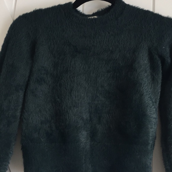 Sunday Best Cropped Kitten Sweater - Picture 9 of 10